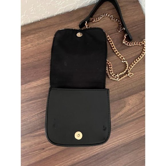 London Rag Two-Way Crossbody/Shoulder Bag with Gold Tone Chain Strap - Picture 3 of 5